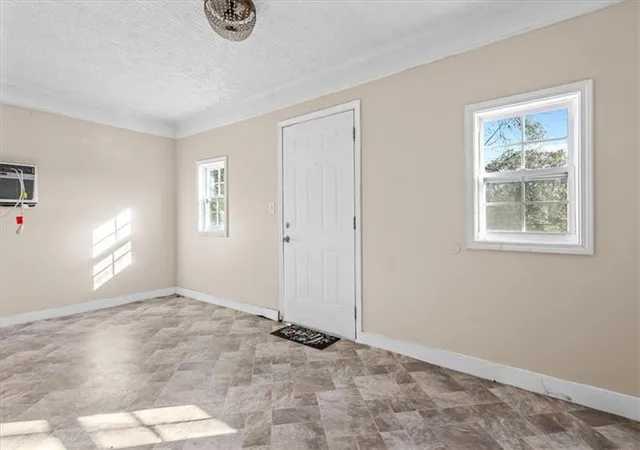 3rd image of 2009 Baker Rd Nw, Atlanta, GA 30318 | MLS# 7812769