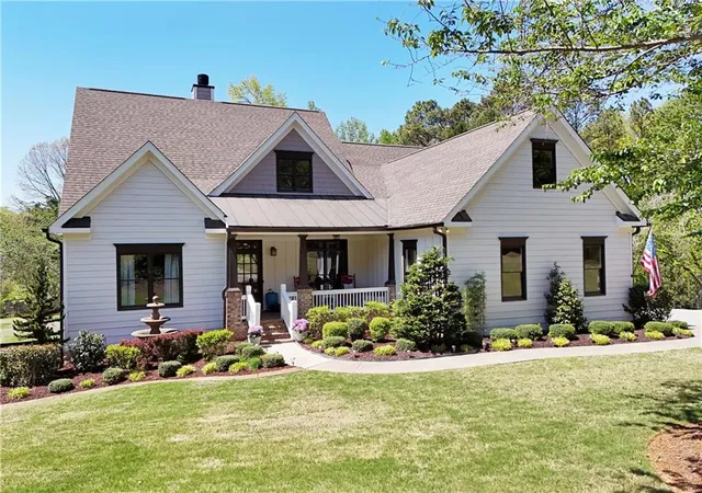 1st image of 204 Lynn Ln, Canton, GA 30115 | MLS# 7810807