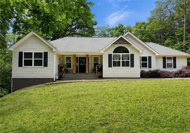 1st image of 227 Clarkesville Heights Dr, Clarkesville, GA 30523 | MLS# 7779600