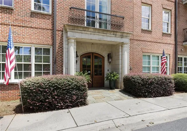 Photo 3 of Condo for sale at 351 Washington Ave Ne #309, Marietta, GA 30060 | MLS# 7800432 | Listing updated on 2026-09-17