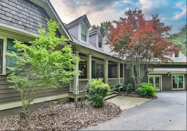 Photo 2 of Single family home for sale at 43 Toland Way, Jasper, GA 30143 | MLS# 7726509 | Listing updated on 2026-07-28