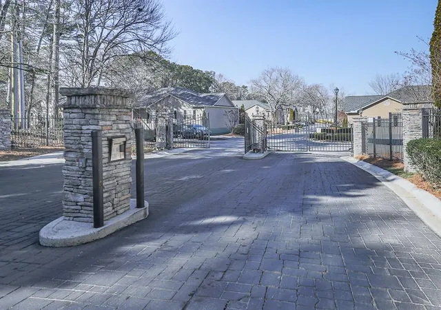 30th image of 1708 Brighton Pt, Atlanta, GA 30328 | MLS# 7784755