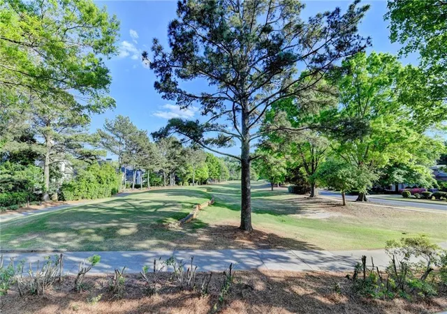 Photo 3 of Sale Pending at 7910 St Marlo Country Clb Pkwy, Duluth, GA 30097 | MLS# 7800640 | Listing updated on 2026-08-01