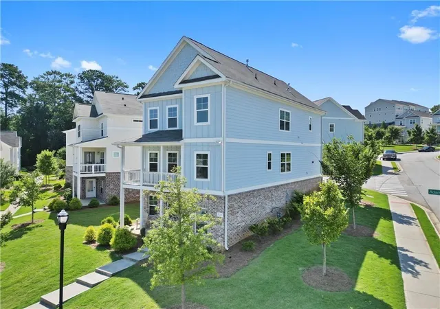 Photo 3 of Single family home for sale at 1030 Shy Ln, Marietta, GA 30060 | MLS# 7794486 | Listing updated on 2026-10-09