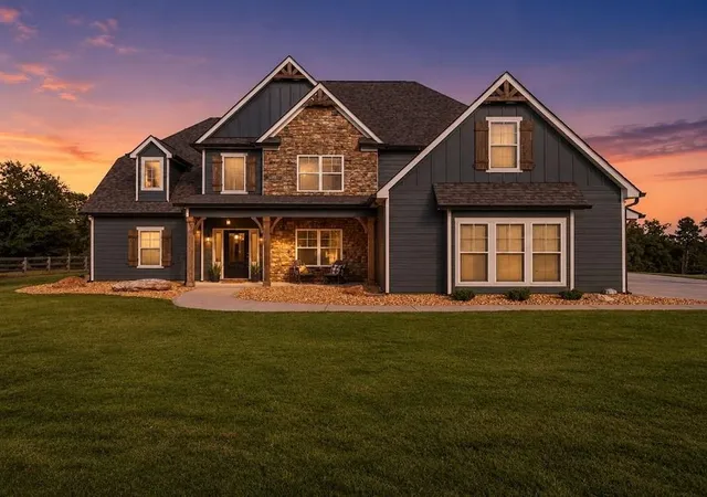2nd image of 1515 Pleasant Ridge Rd, Carrollton, GA 30117 | MLS# 7825463