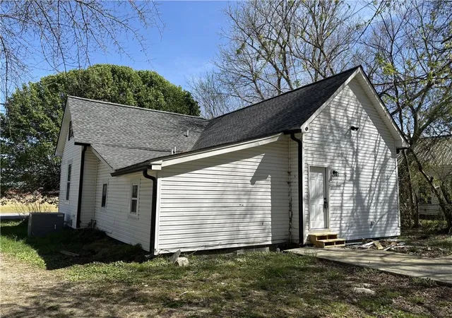 2nd image of 361 Atlanta Hwy, Rockmart, GA 30153 | MLS# 7739476