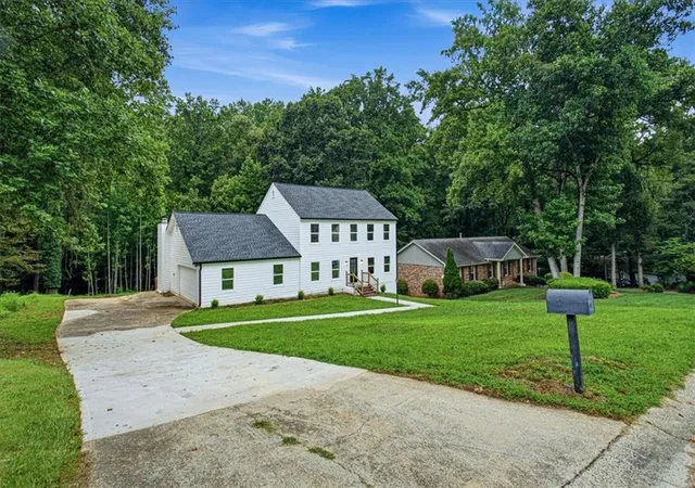 Photo 3 of Sale Pending at 461 Cricket Hl Trl, Lawrenceville, GA 30044 | MLS# 7818425 | Listing updated on 2026-09-16