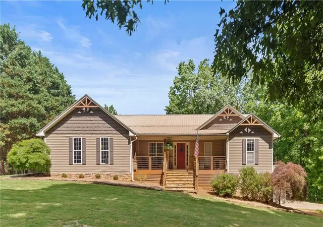 Homes for sale in Dahlonega, GA | 1227 Dry Hollow Rd, Dahlonega, GA 30533 | MLS# 7773745