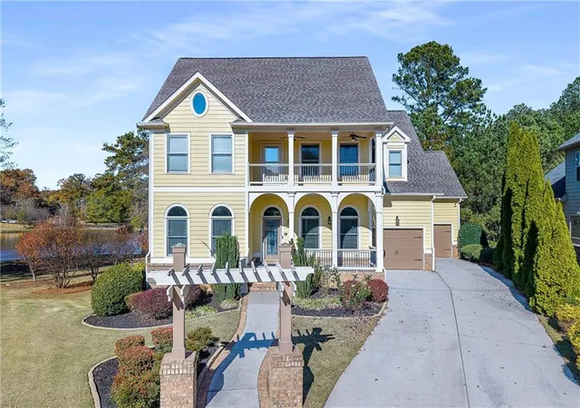 2nd image of 679 Crystal Cove Ct, Loganville, GA 30052 | MLS# 7756962