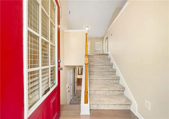 Photo 4 of Sale Pending at 5822 Bridgeport Ct, Flowery Branch, GA 30542 | MLS# 7799123 | Listing updated on 2026-08-27