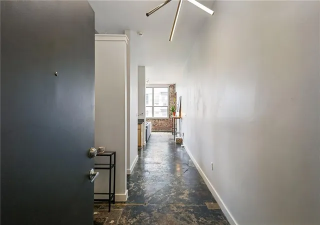 2nd image of 800 Peachtree St Ne #8613, Atlanta, GA 30308 | MLS# 7793858