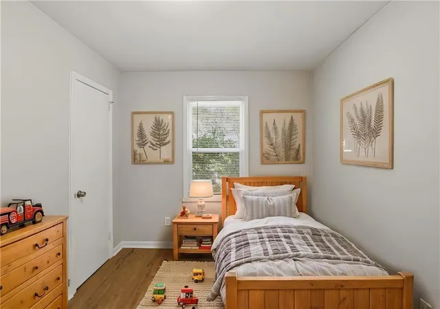 Photo 4 of Sale Pending at 1650 Bridgeport Dr NW, Atlanta, GA 30318 | MLS# 7728934 | Listing updated on 2026-10-01