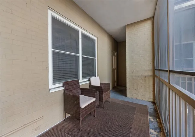 16th image of 300 Peachtree St Ne #10H, Atlanta, GA 30308 | MLS# 7626386