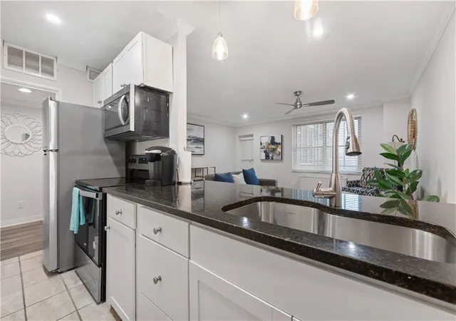 4th image of 300 Peachtree St Ne #10H, Atlanta, GA 30308 | MLS# 7626386