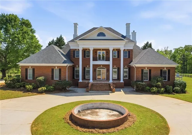 1st image of 1202 Hodges Cir, Mansfield, GA 30055 | MLS# 7749455