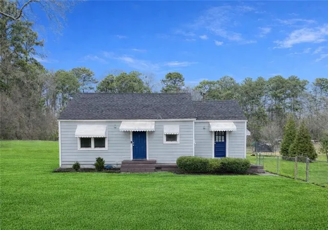 1st image of 330 Community Dr Sw, Mableton, GA 30126 | MLS# 7717894
