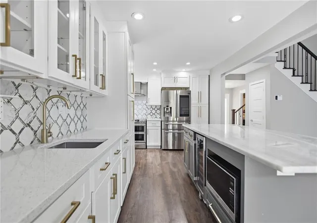 1st image of 114 Woodhaven Wy, Alpharetta, GA 30009 | MLS# 7815500