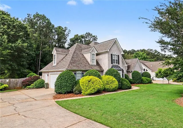 Photo 2 of Sale Pending at 205 Westminister Village Blvd, Sharpsburg, GA 30277 | MLS# 7779481 | Listing updated on 2026-09-16