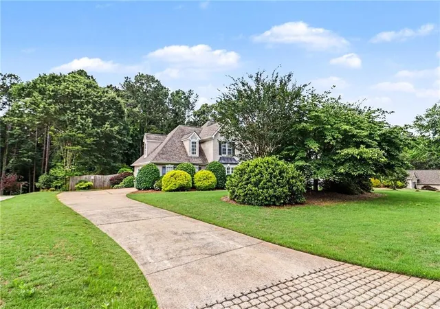 Photo 3 of Sale Pending at 205 Westminister Village Blvd, Sharpsburg, GA 30277 | MLS# 7779481 | Listing updated on 2026-09-16