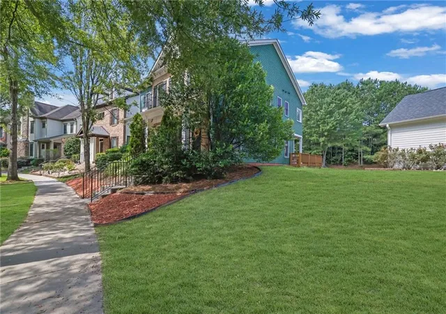 Photo 3 of Sale Pending at 3870 Baxley Pine Trl, Suwanee, GA 30024 | MLS# 7807235 | Listing updated on 2026-09-24