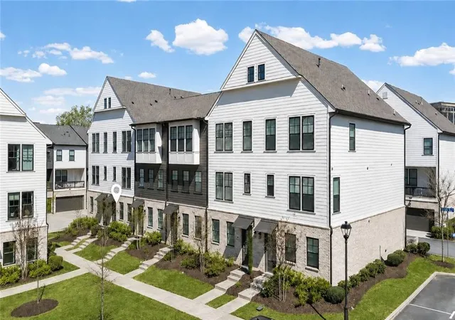 1st image of 6623 Beacon Dr, Sandy Springs, GA 30328 | MLS# 7741663