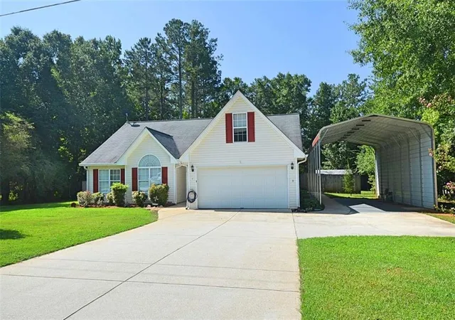 3rd image of 45 Crooked Creek Wy, Covington, GA 30016 | MLS# 7823029