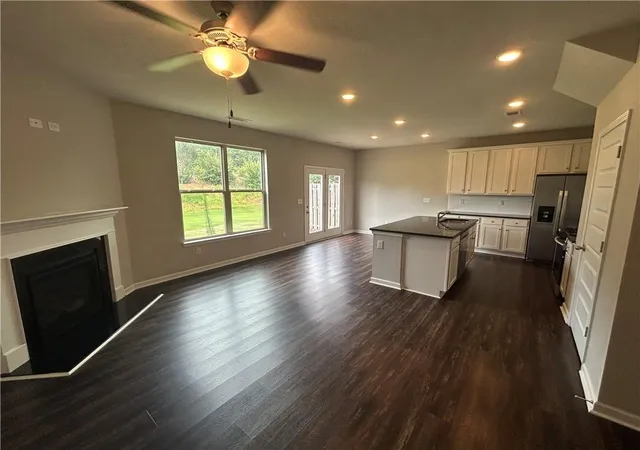 Photo 3 of Townhouse for sale at 3701 Prospect Point Dr, Oakwood, GA 30566 | MLS# 7816806 | Listing updated on 2026-08-06