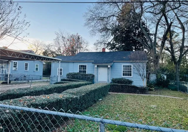 Photo 1 of Multi family home for sale at 1975 Sanford Ct, Augusta, GA 30904 | MLS# 7848746 | Listing updated on 2026-10-14