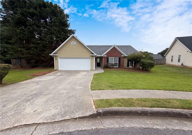 Homes for sale in Duluth, GA | 5137 Overlook View Ct, Duluth, GA 30096 | MLS# 7795526