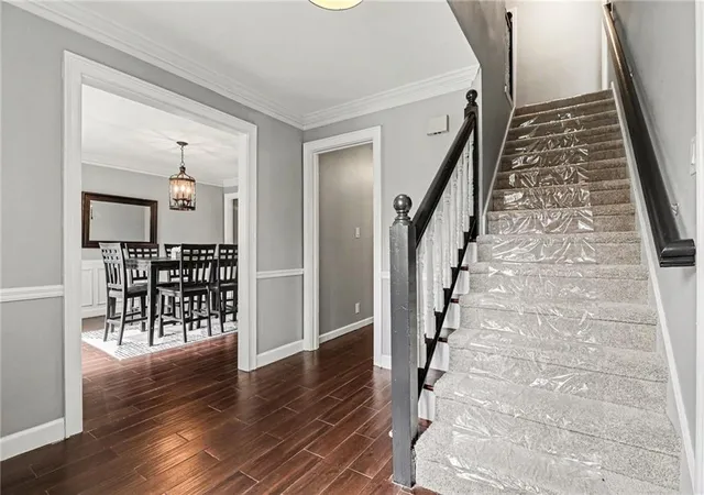 2nd image of 4273 Thamesgate Close, Peachtree Corners, GA 30092 | MLS# 7766020