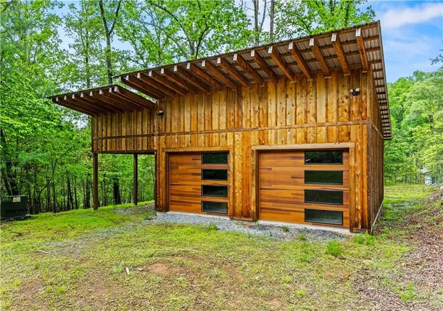 Photo 2 of Sale Pending at 2745 Galloway Rd, Blue Ridge, GA 30513 | MLS# 7761040 | Listing updated on 2026-10-08