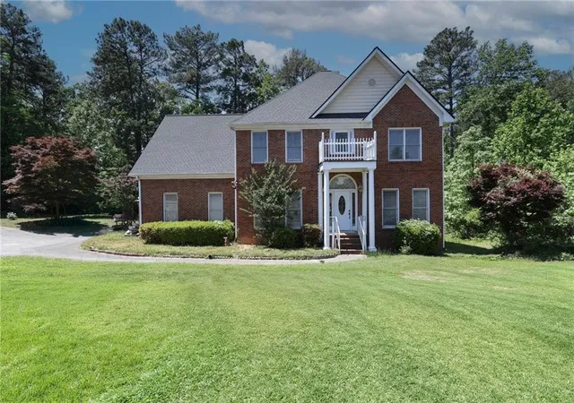 Photo 1 of Single family home for sale at 4000 Peachtree Corners Cir, Peachtree Corners, GA 30092 | MLS# 7748657 | Listing updated on 2026-08-11