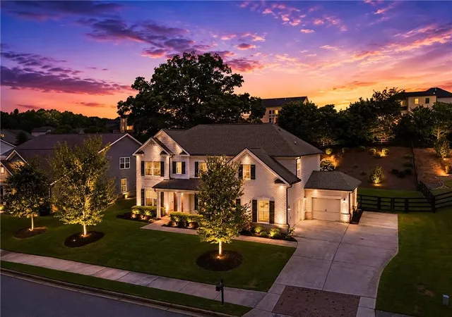 2nd image of 415 Carmichael Cir, Canton, GA 30115 | MLS# 7804316