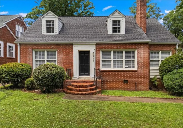 1st image of 469 Mellview Ave Sw, Atlanta, GA 30310 | MLS# 7779427