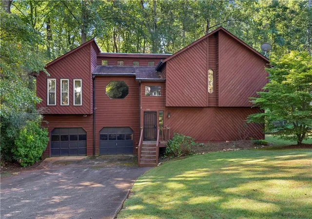 Photo 1 of Sale Pending at 5143 Willow Tarn, Acworth, GA 30102 | MLS# 7852422 | Listing updated on 2026-10-31