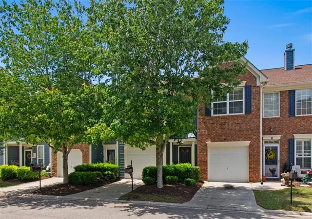 Homes for sale in Flowery Branch, GA | 6411 Silvertide Wy, Flowery Branch, GA 30542 | MLS# 7766345