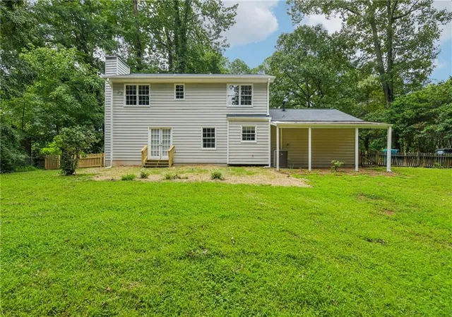 Photo 4 of Sale Pending at 714 Continental Dr, Lawrenceville, GA 30044 | MLS# 7812928 | Listing updated on 2026-09-01