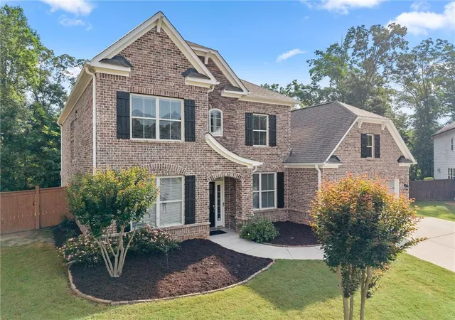 2nd image of 1648 Applecress Ct, Hoschton, GA 30548 | MLS# 7771852