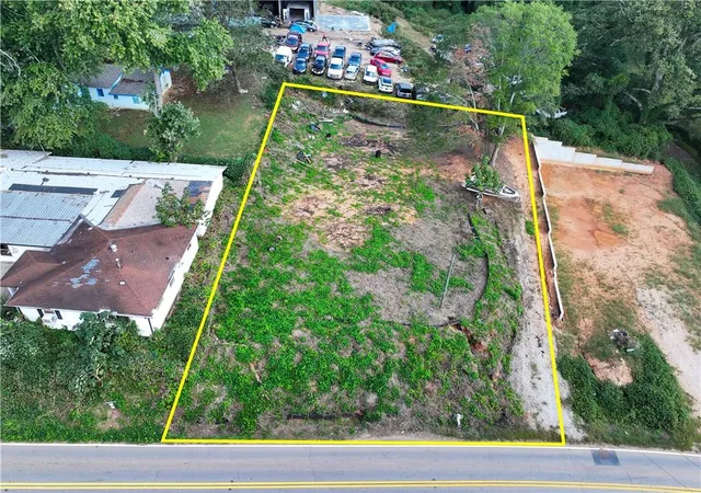 Homes for sale in Gainesville, GA | 2054 Spring Rd, Gainesville, GA 30504 | MLS# 7782492