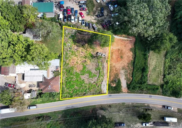 Homes for sale in Gainesville, GA | 2054 Spring Rd, Gainesville, GA 30504 | MLS# 7782492
