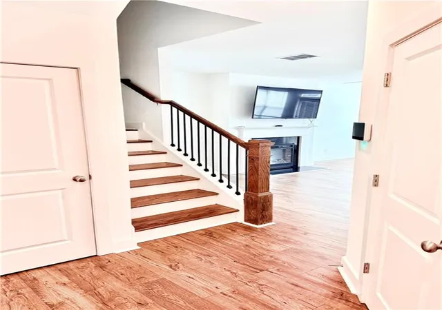 Photo 3 of Sale Pending at 34 Auburn Woods Dr, Auburn, GA 30011 | MLS# 7808195 | Listing updated on 2026-09-08