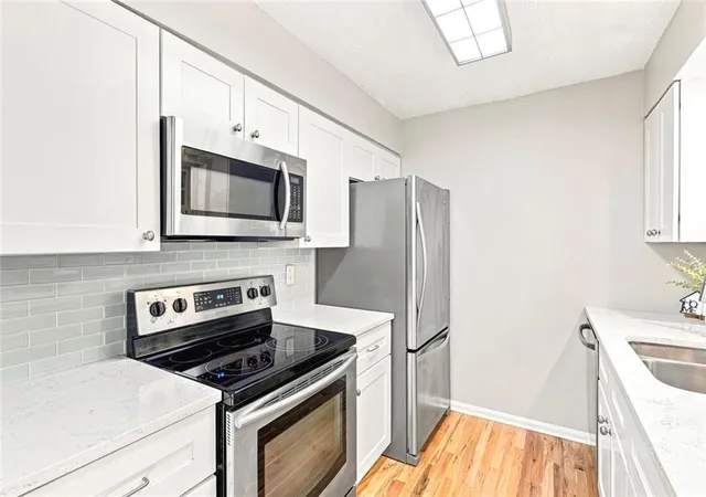 Photo 2 of Condo for sale at 6304 Park Ave #D3, Sandy Springs, GA 30342 | MLS# 7828675 | Listing updated on 2026-09-08