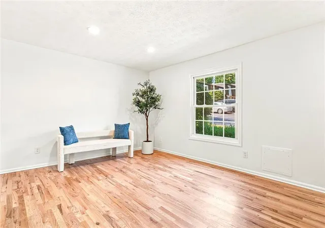 Photo 3 of Condo for sale at 6304 Park Ave #D3, Sandy Springs, GA 30342 | MLS# 7828675 | Listing updated on 2026-09-08