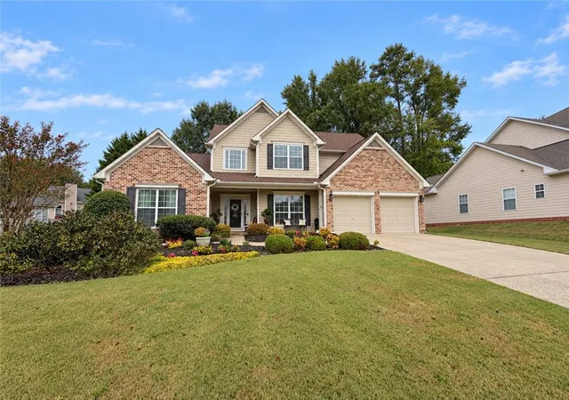 Photo 1 of Single family home for sale at 1081 Copper Crk Dr, Canton, GA 30114 | MLS# 7852256 | Listing updated on 2026-10-28