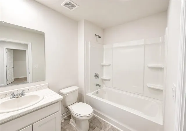 5th image of 727 Aura Trl, Lawrenceville, GA 30045 | MLS# 7815652