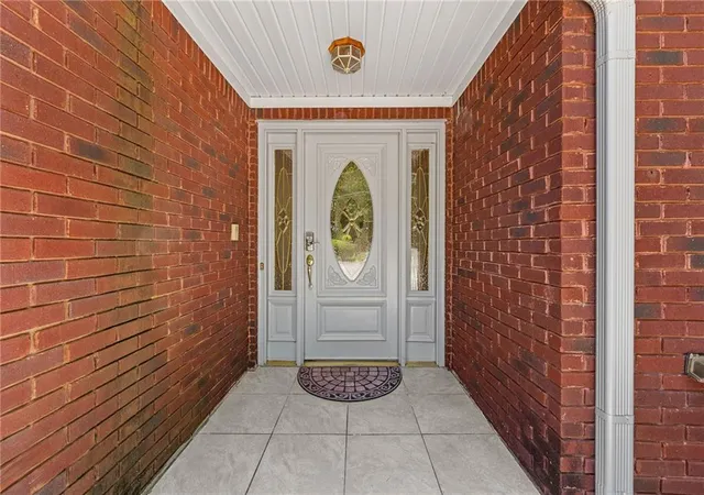 Photo 4 of Single family home for sale at 5555 Stone Tr, Gainesville, GA 30504 | MLS# 7808107 | Listing updated on 2026-09-07