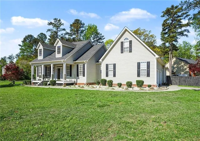 Photo 2 of Single family home for sale at 100 O Dell Ridge, Newnan, GA 30263 | MLS# 7749915 | Listing updated on 2026-09-10