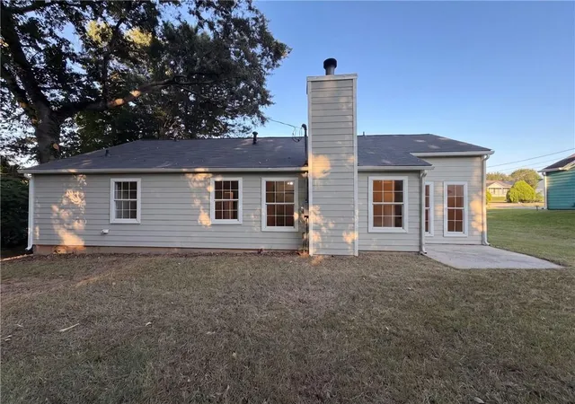 Photo 4 of Single family home for sale at 5857 Mistyview Dr, Rex, GA 30273 | MLS# 7829172 | Listing updated on 2026-09-13