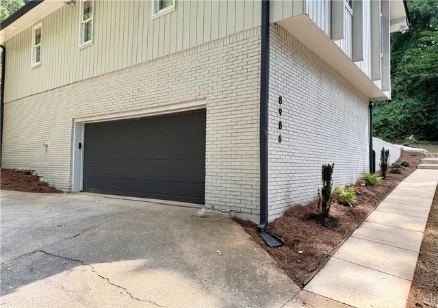 Photo 3 of Single family home for sale at 8986 Mandarin Dr, Jonesboro, GA 30236 | MLS# 7828635 | Listing updated on 2026-08-29