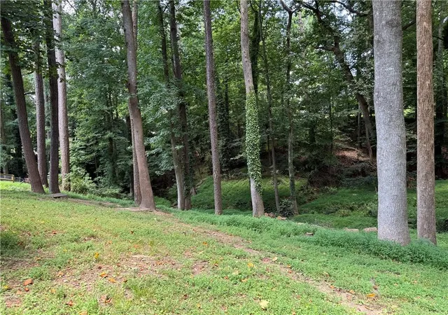 4th image of 1225 Allendale Dr, Cumming, GA 30041 | MLS# 7801017